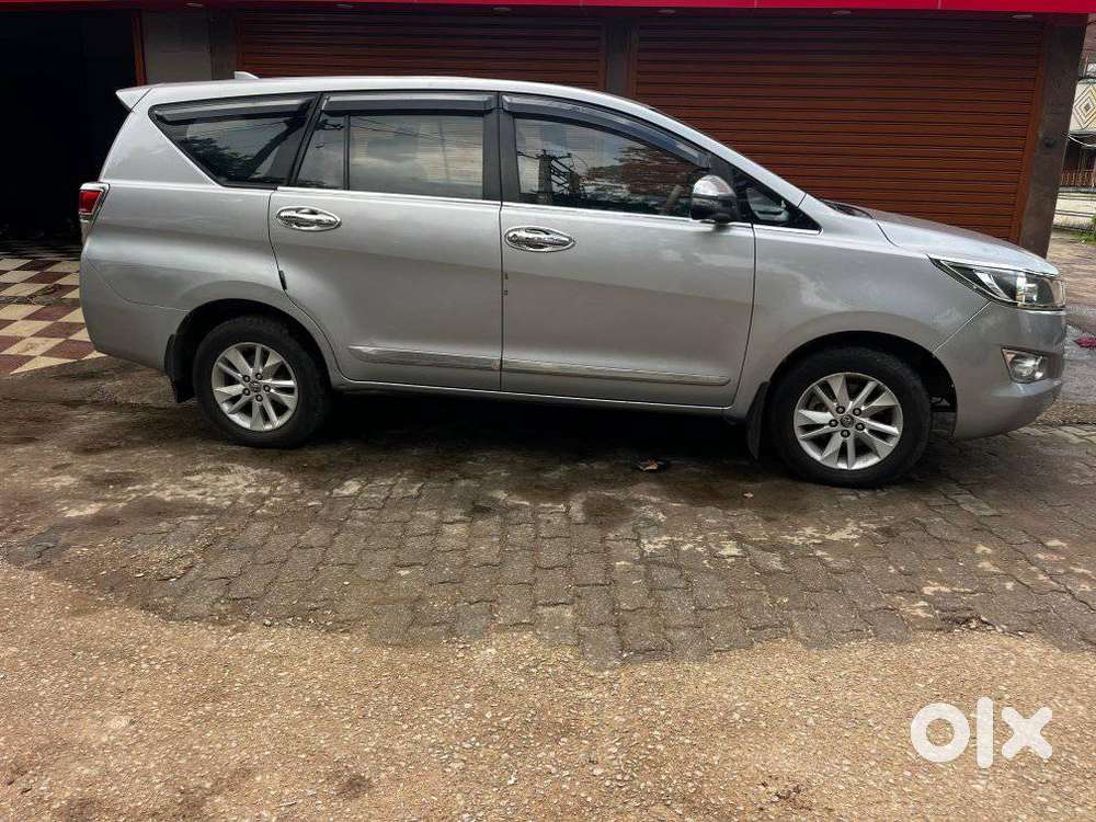 Toyota Innova Crysta 2.4 G Mt, 2020, Diesel