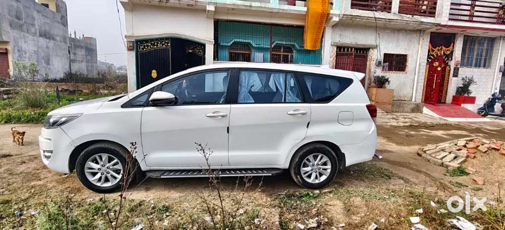 Toyota Innova Crysta 2.4 G Mt 7 Str, 2023, Diesel