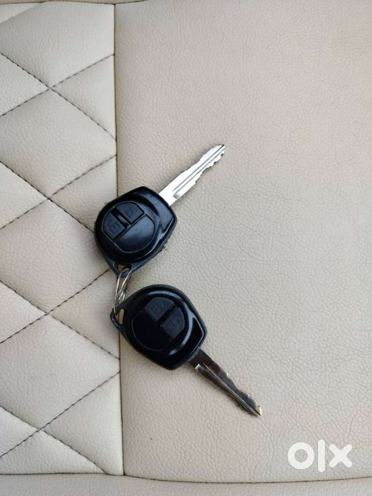 Maruti Suzuki Dzire 1.2 Vxi, 2013, Petrol
