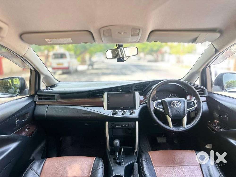 Toyota Innova Crysta 2.8 Gx At, 2016, Diesel