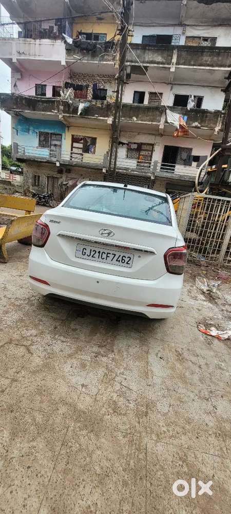 Hyundai Xcent 2017 Variant
