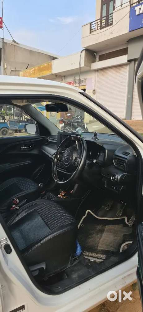 Maruti Suzuki Swift 2025 Petrol 25000 Km Driven