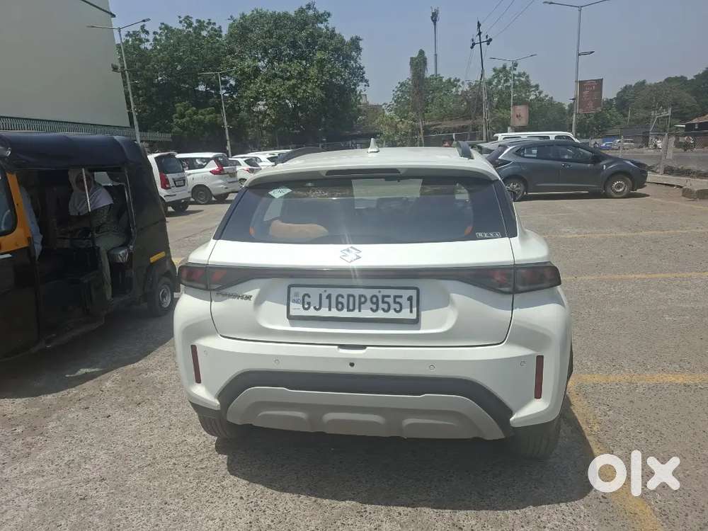 Maruti Suzuki Fronx 2024 Cng & Hybrids 27000 Km Driven