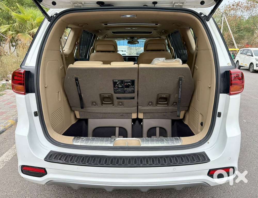 Kia Carnival Limousine Plus 7 Str, 2022, Diesel
