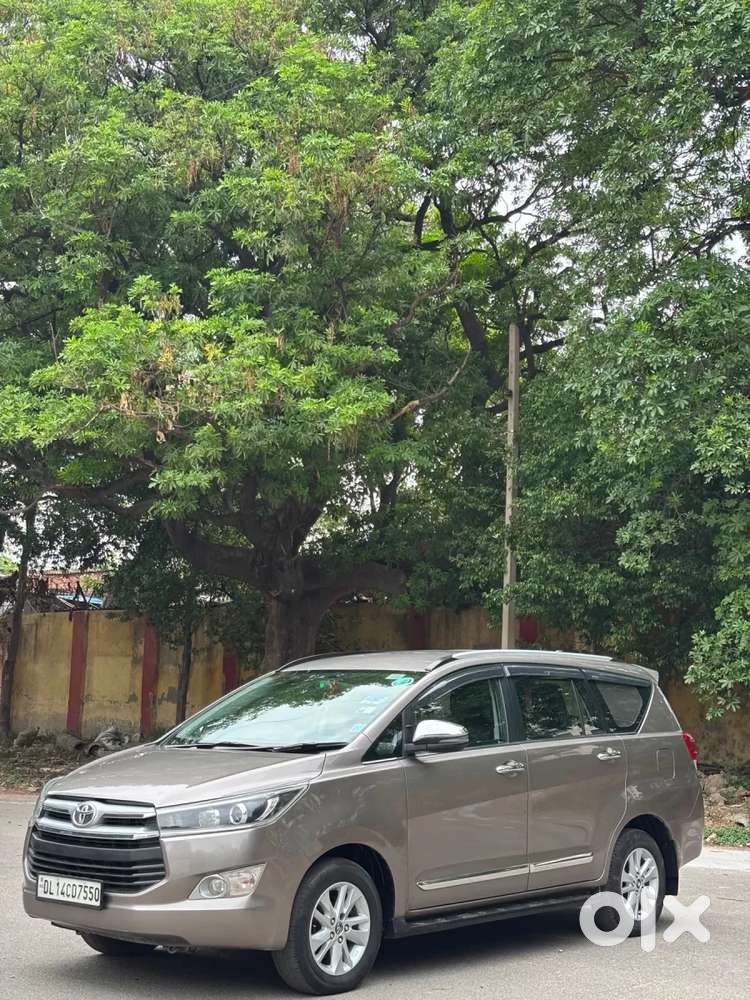 Toyota Innova Crysta 2.4 G Mt 7 Str, 2018, Diesel