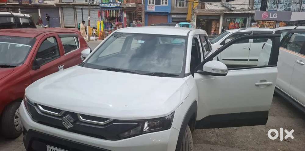 Maruti Suzuki Brezza 2025 Lxi Smart Hybrid