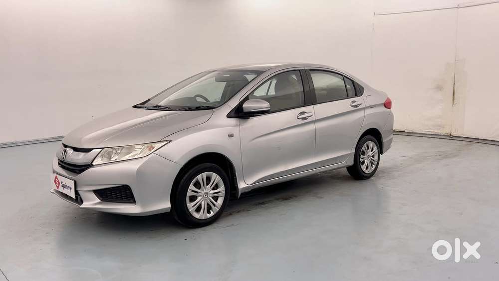 Honda City I-vtec Sv, 2015, Petrol