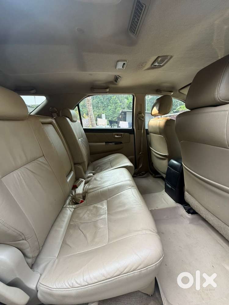 Toyota Fortuner Diesel 2014 At