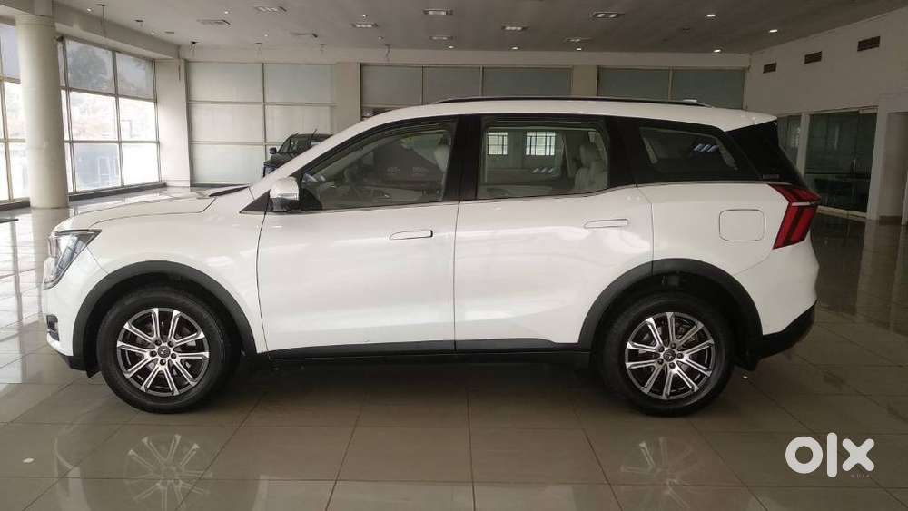 Mahindra Xuv700 2.2 Ax 7 Diesel At Luxury Pack Str, 2023, Diesel