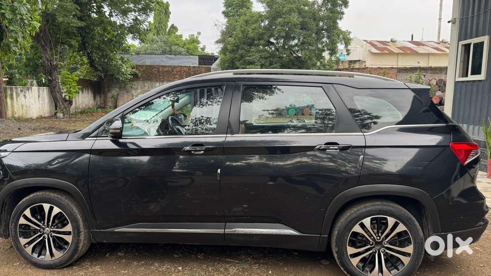 Mg Hector Plus 2021 Well Maintained With Panoramic Sunroof