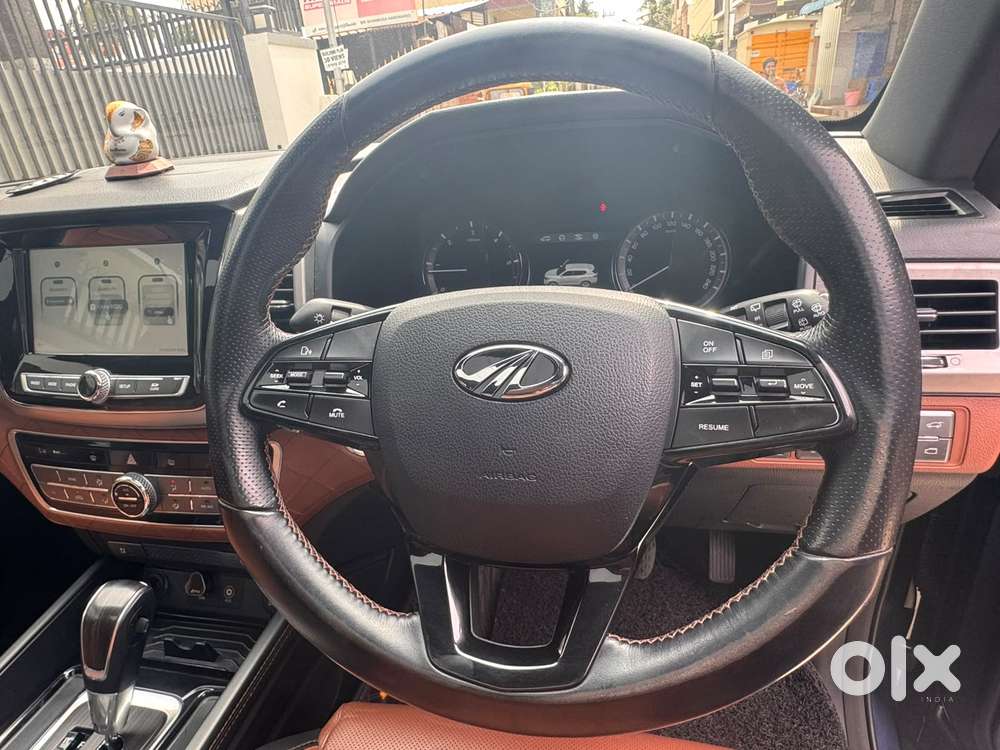Mahindra Alturas G4 4x2 At, 2022, Diesel