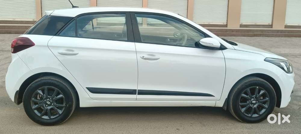 Hyundai I20 Sportz 1.2 Mt, 2019, Cng & Hybrids
