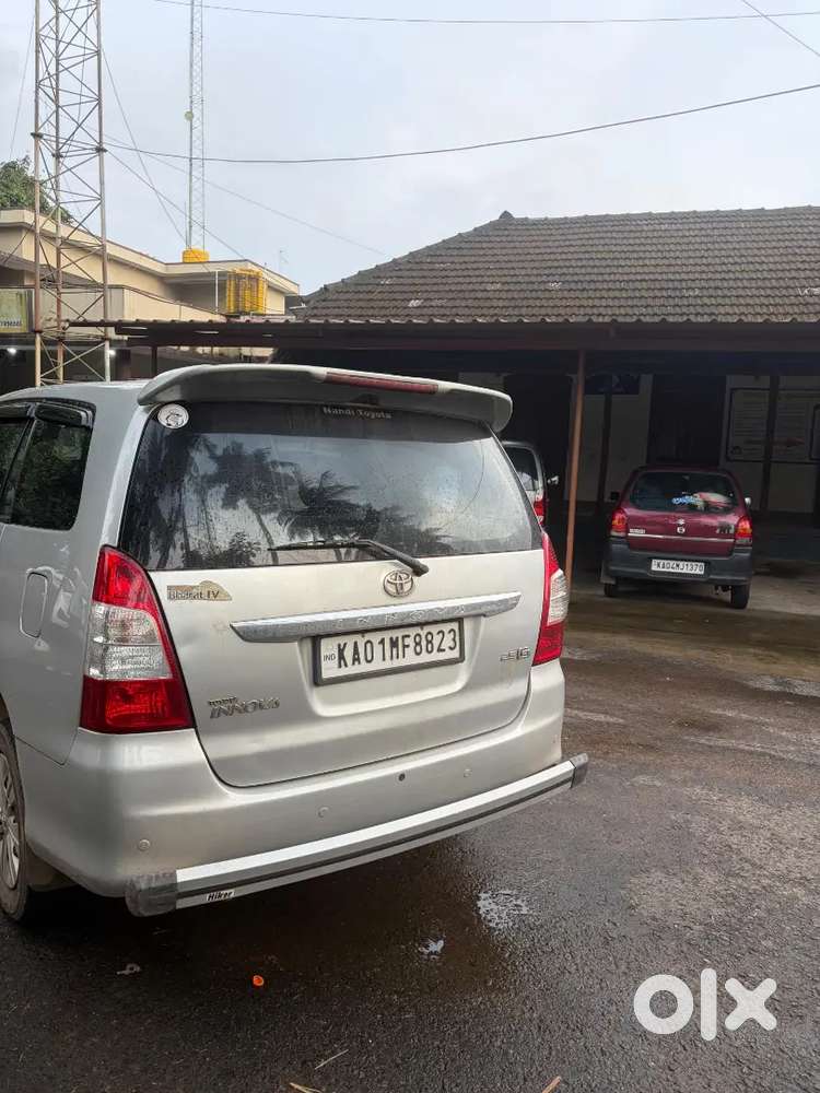 Toyota Innova 2010 Diesel Well Maintained