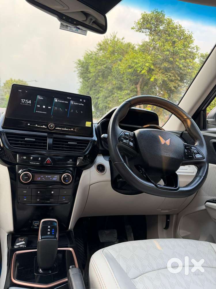 Mahindra Xuv400 Ev El Fast Charger Dt, 2024, Electric