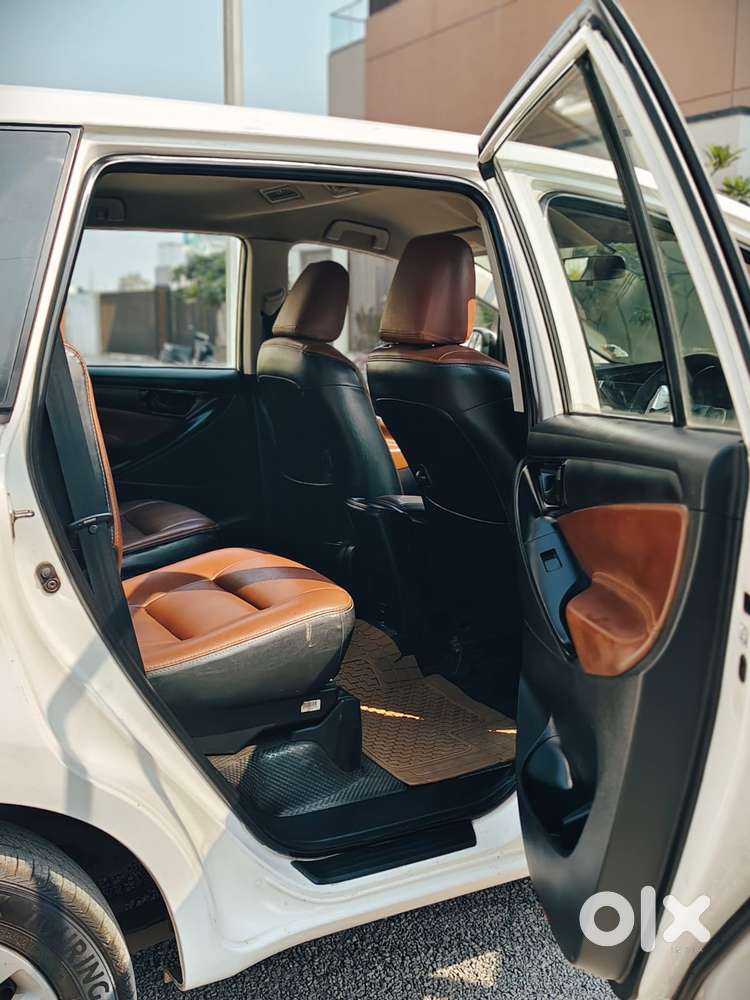 Toyota Innova Crysta 2.4 G Mt, 2020, Diesel