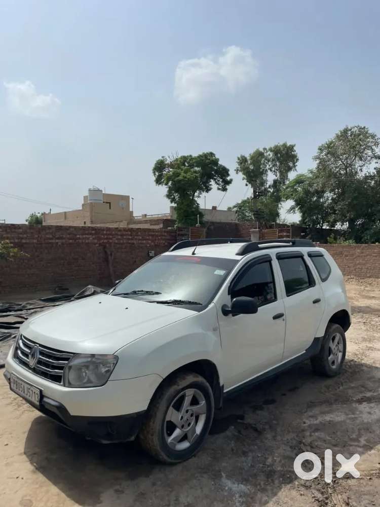 2014 Renault Duster Diesel Manual Car