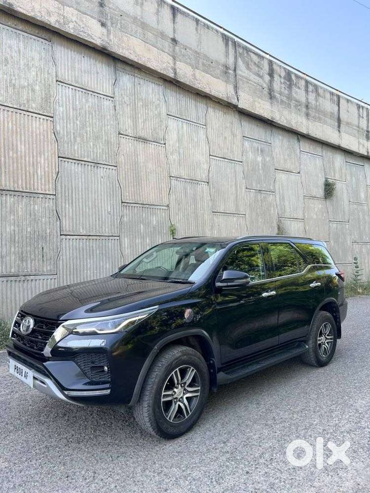Toyota Fortuner 4x2 Mt 2.8 Diesel, 2022, Diesel