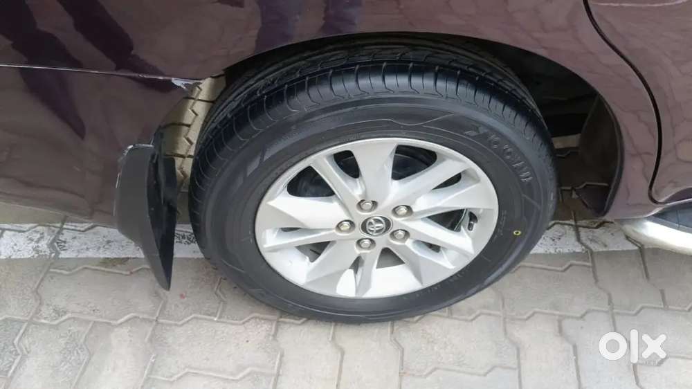 Toyota Innova Crysta 2016 Manual