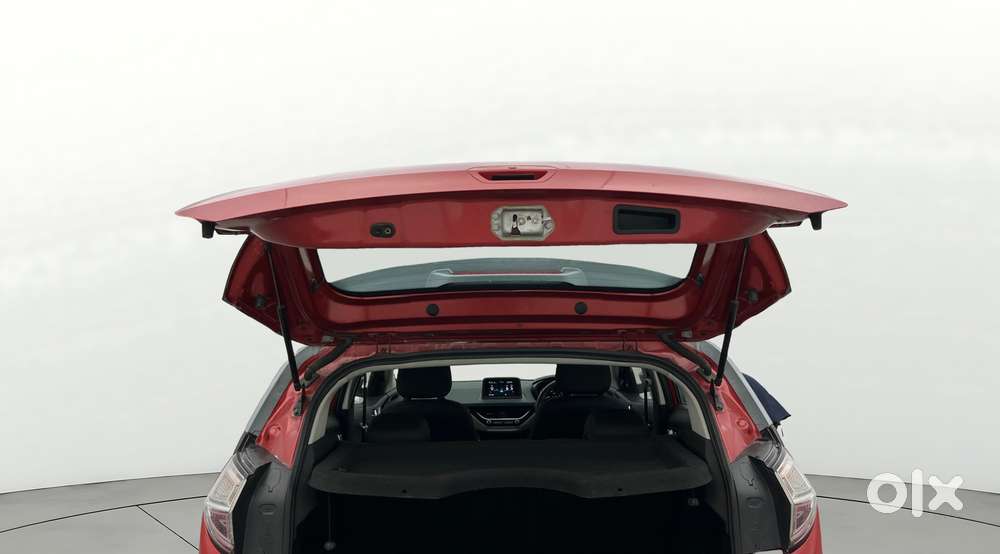 Tata Nexon 1.2 Revotron Xza Plus, 2018, Petrol