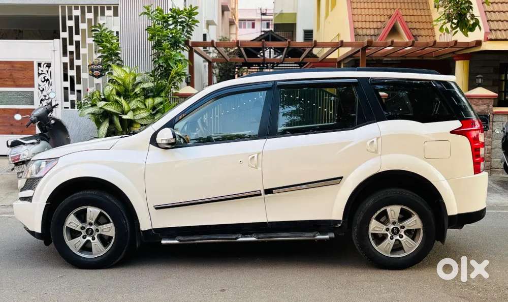 Mahindra Xuv 500 W8 (2013)
