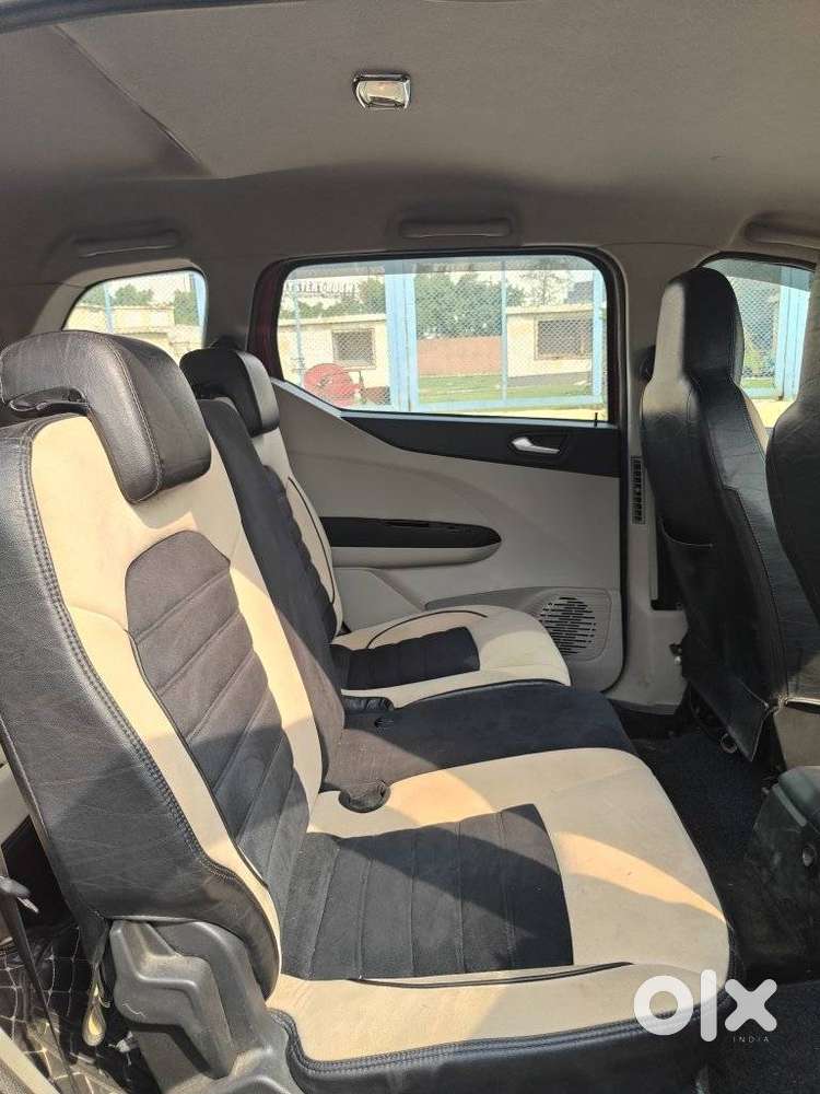 Renault Triber Rxt, 2019, Petrol