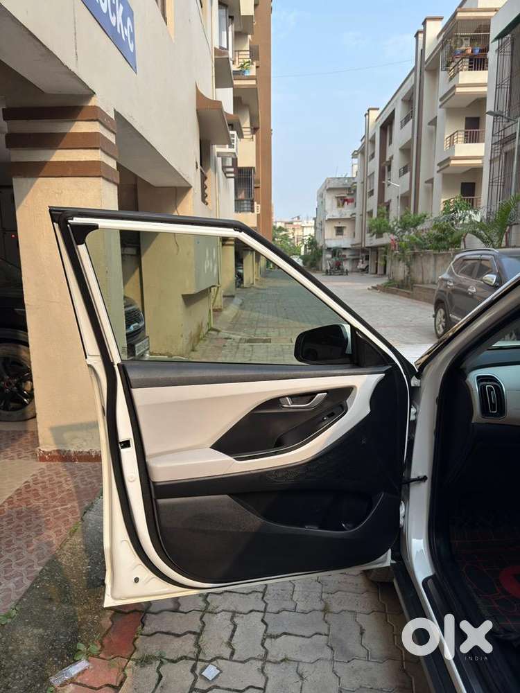 Hyundai 2023 Manual Petrol