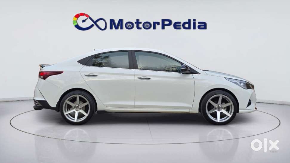 Hyundai Verna 1.5 Sx Petrol Mt, 2022, Petrol
