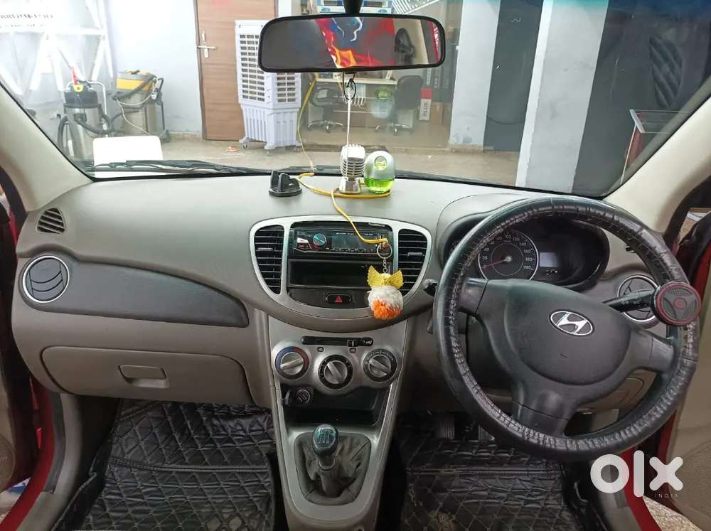 Hyundai I10 2012 Cng & Hybrids 105000 Km Driven