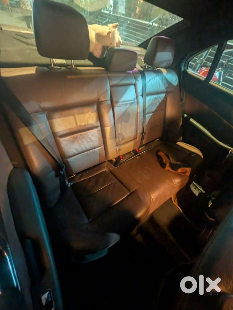 Mercedes-benz E-class 2011 Petrol Well Maintained