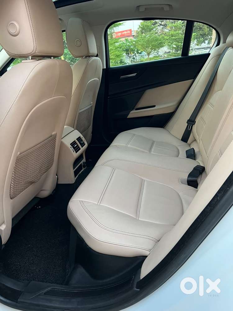 Jaguar Xe 2.0l Diesel Pure, 2017, Diesel