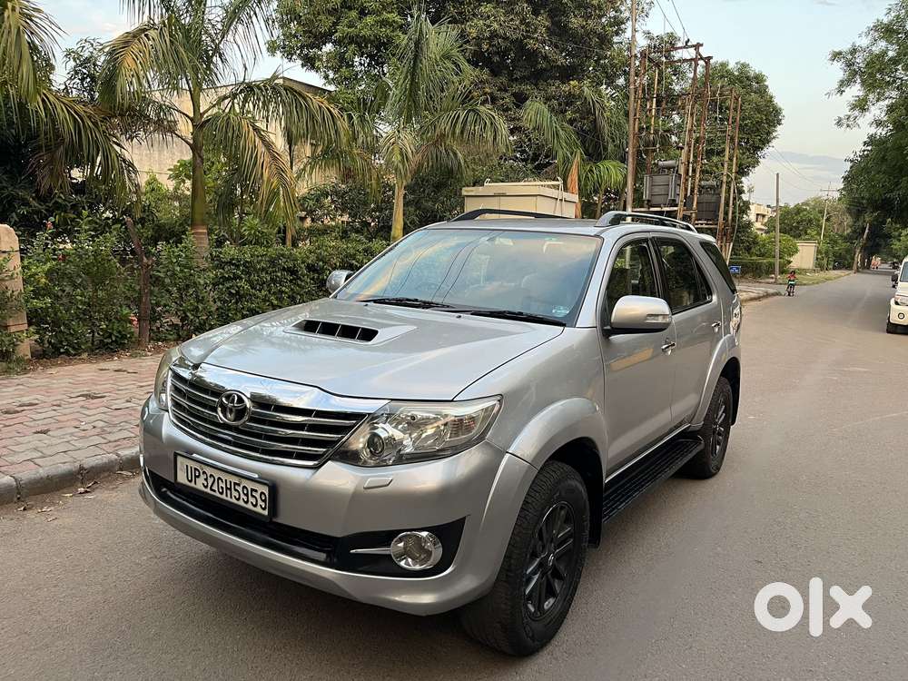 Toyota Fortuner 2011-2016 4x2 Manual, 2015, Diesel