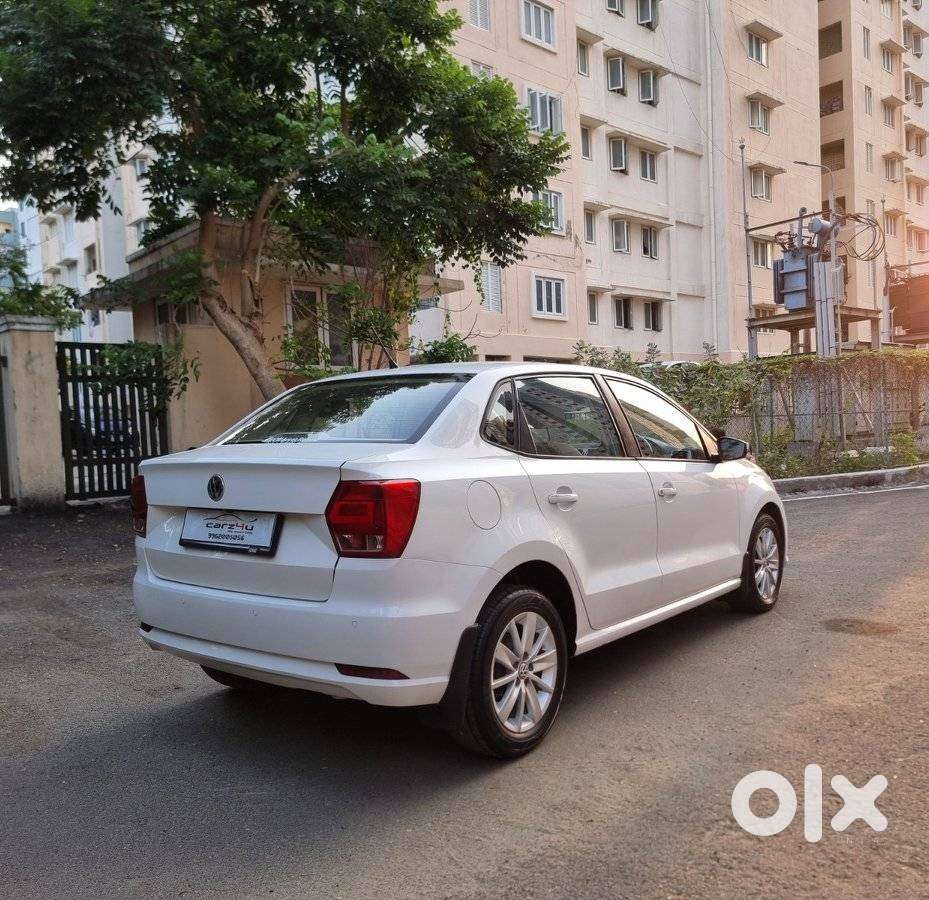 Volkswagen Ameo 1.5 Tdi Highline At 16 Alloy, 2017, Diesel