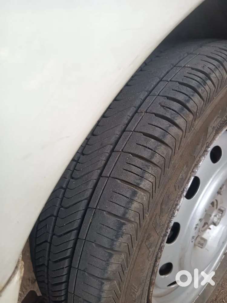 Car Mast Condition Me He Koi Kam Kharcha Nhi H