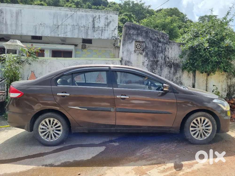 Maruti Suzuki Dzire Zdi 2015