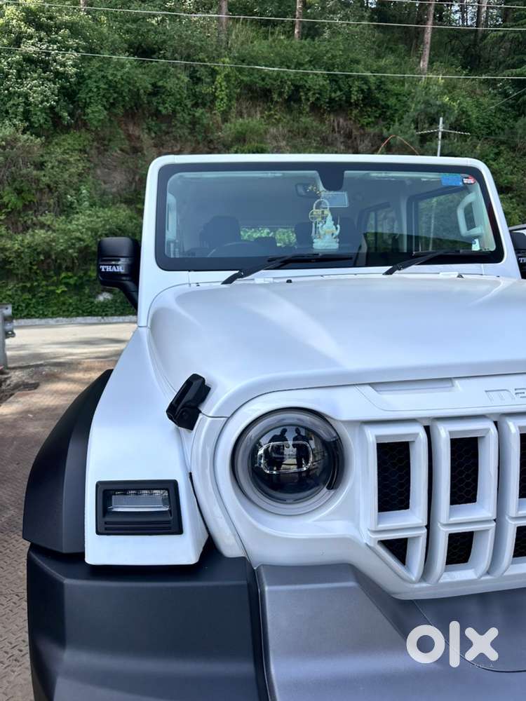 Mahindra Thar Roxx 2025