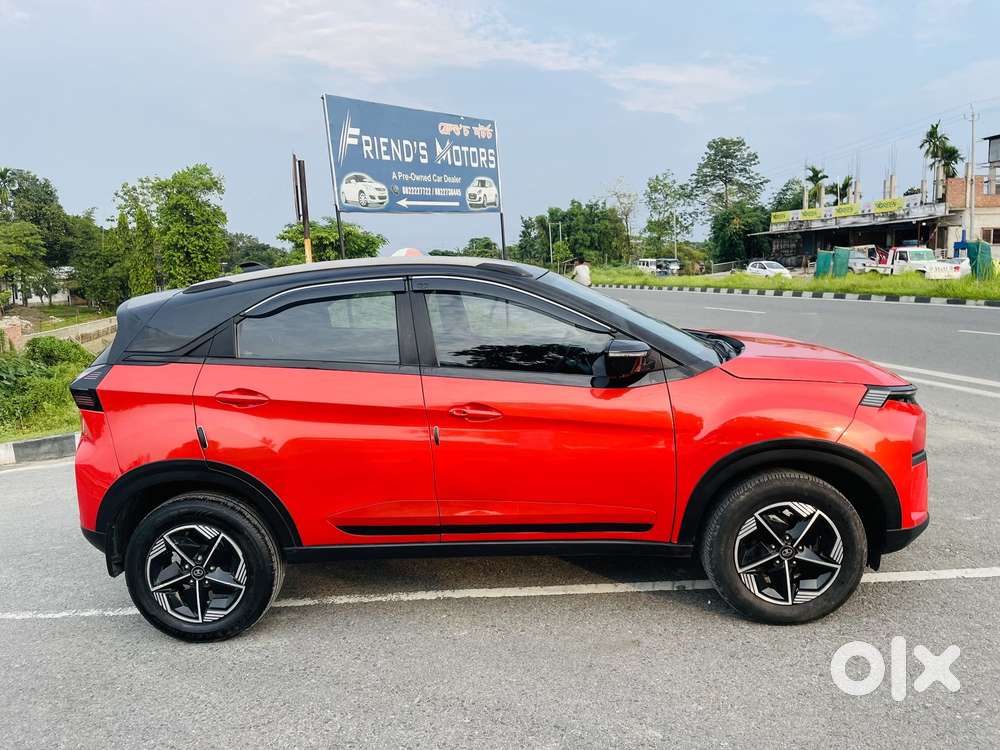 Tata Nexon Fearless Plus S 1.2 Revotron Petrol 6mt Dt, 2023, Petrol