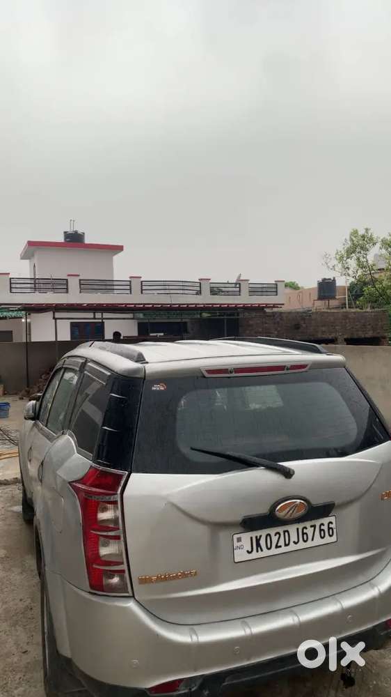Mahindra Xuv500 2014 Diesel 115000 Km Driven