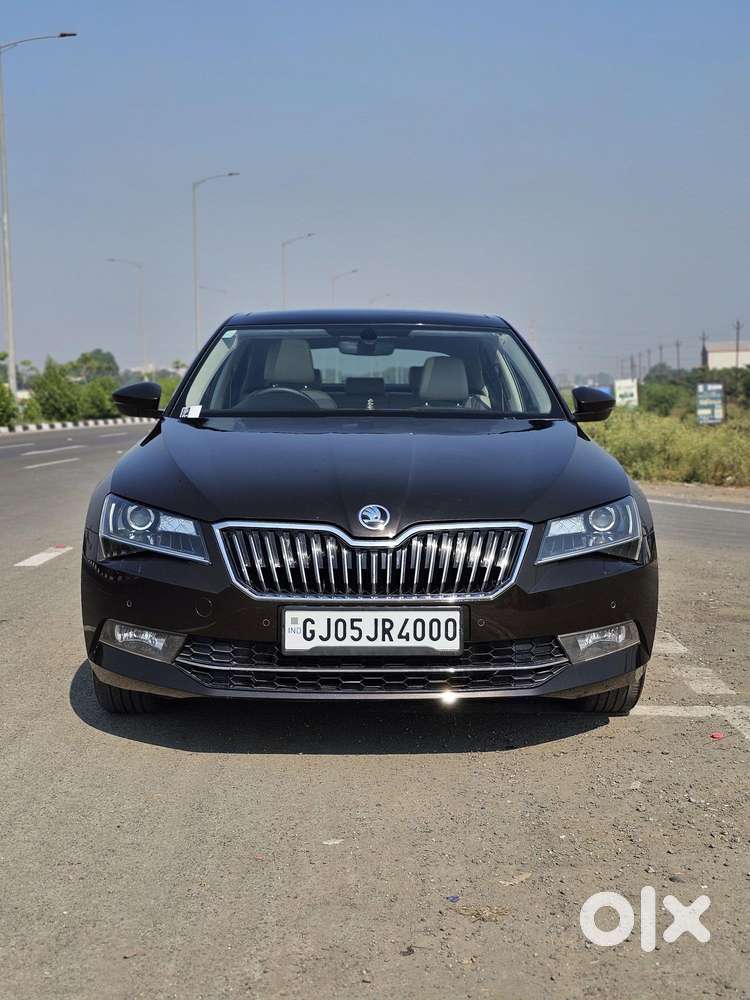 Skoda Superb L&k 2.0 Tdi At, 2016, Diesel