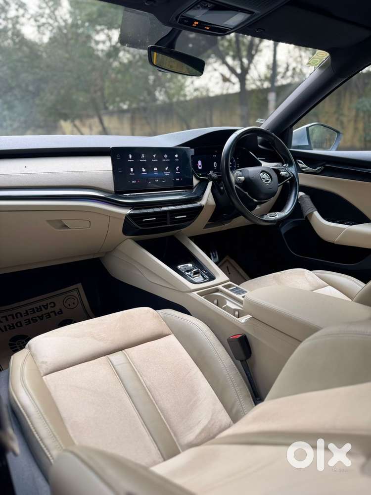 Skoda Octavia 2.0 L K Tsi At, 2022, Petrol