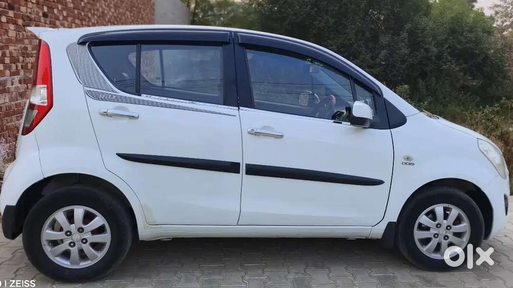 Maruti Suzuki Ritz.14.10. 2013 Diesel 105856 Km Driven
