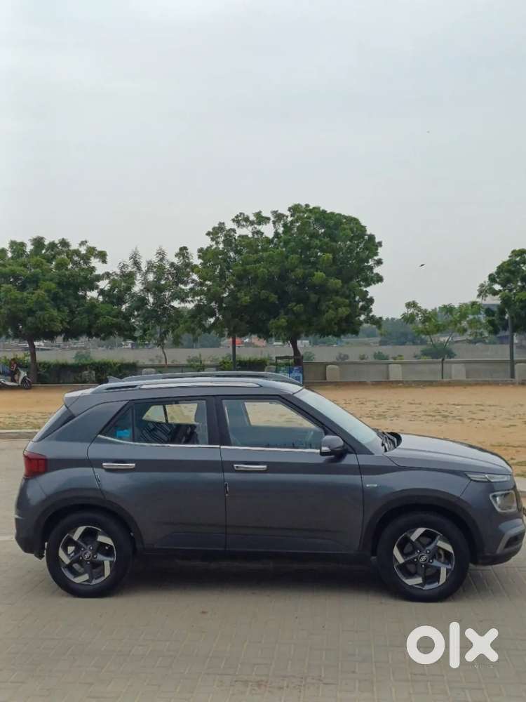 Hyundai Venue 1.0 Sx (o) Turbo Imt, 2021, Petrol