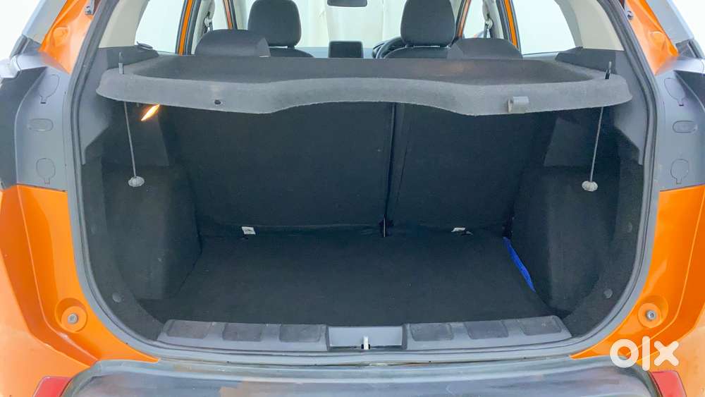 Tata Nexon 1.2 Revotron Xza Plus Dualtone, 2019, Petrol