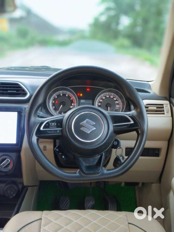 Maruti Suzuki Dzire 1.2 Vxi, 2022, Petrol