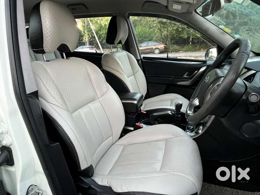 Mahindra Xuv500 W7, 2020, Diesel