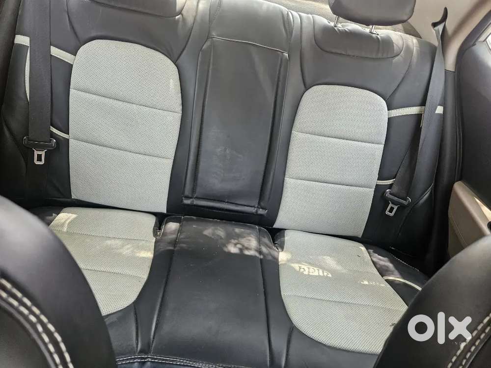 Single Hand Untouched Servicees On Time