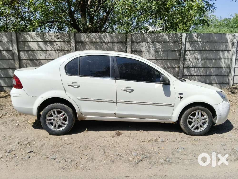 Ford Fiesta Classic 2011 Diesel 97000 Km Driven