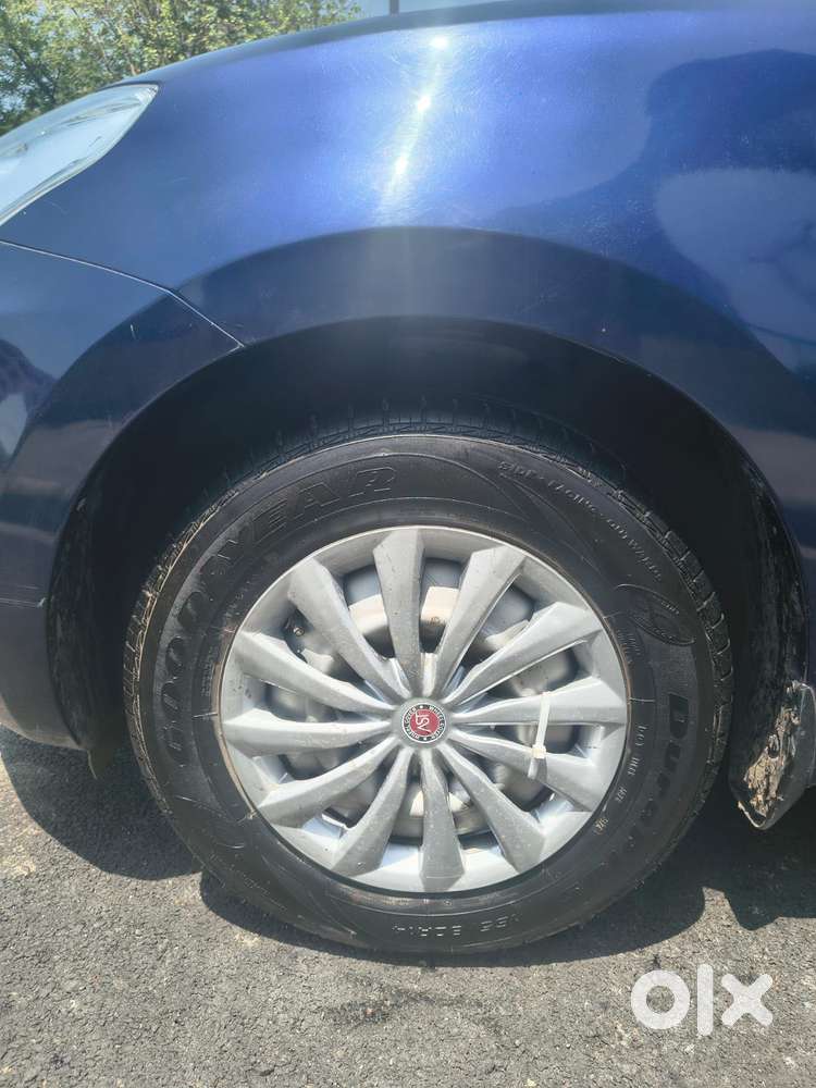 Maruti Suzuki Swift 1.2 Lxi (o), 2019, Petrol