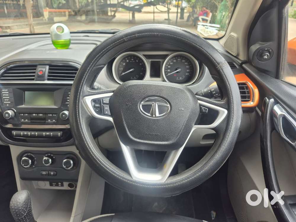 Tata Tiago 1.2 Revotron Xz, 2017, Petrol