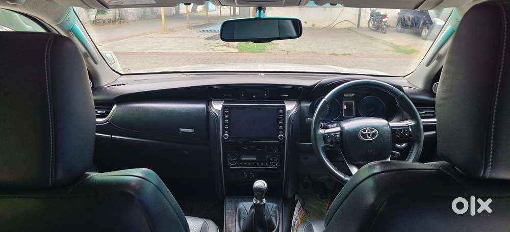 Toyota Fortuner [2021-ongoing] 2.8 2wd Diesel Mt, 2021, Diesel