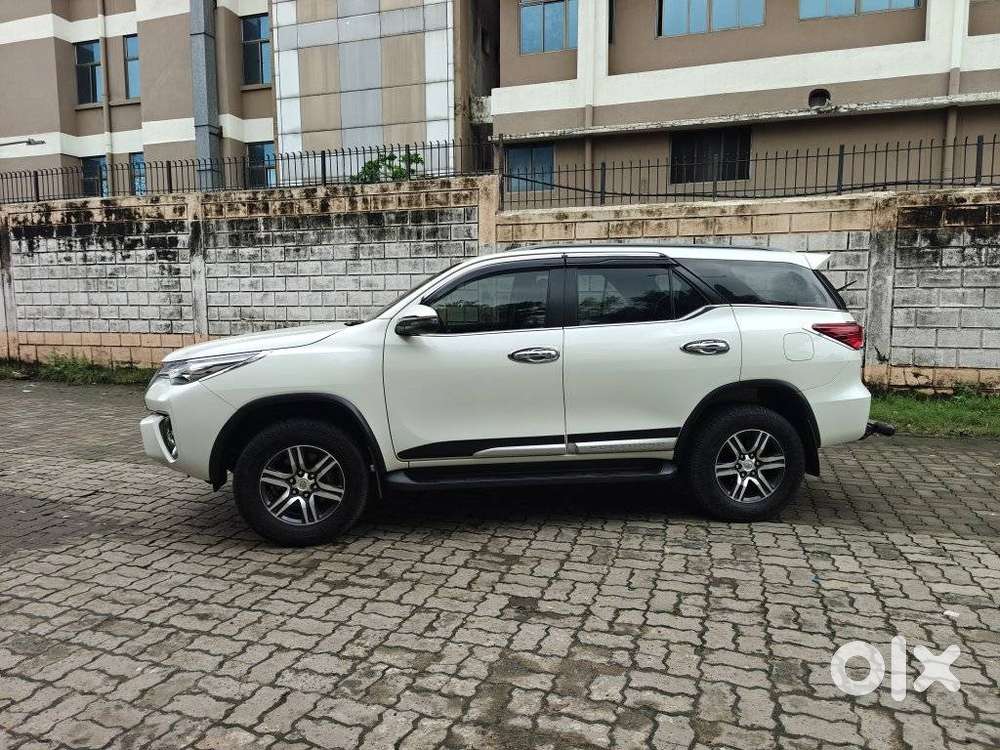 Toyota Fortuner 4x2 Mt 2.8 Diesel, 2020, Diesel